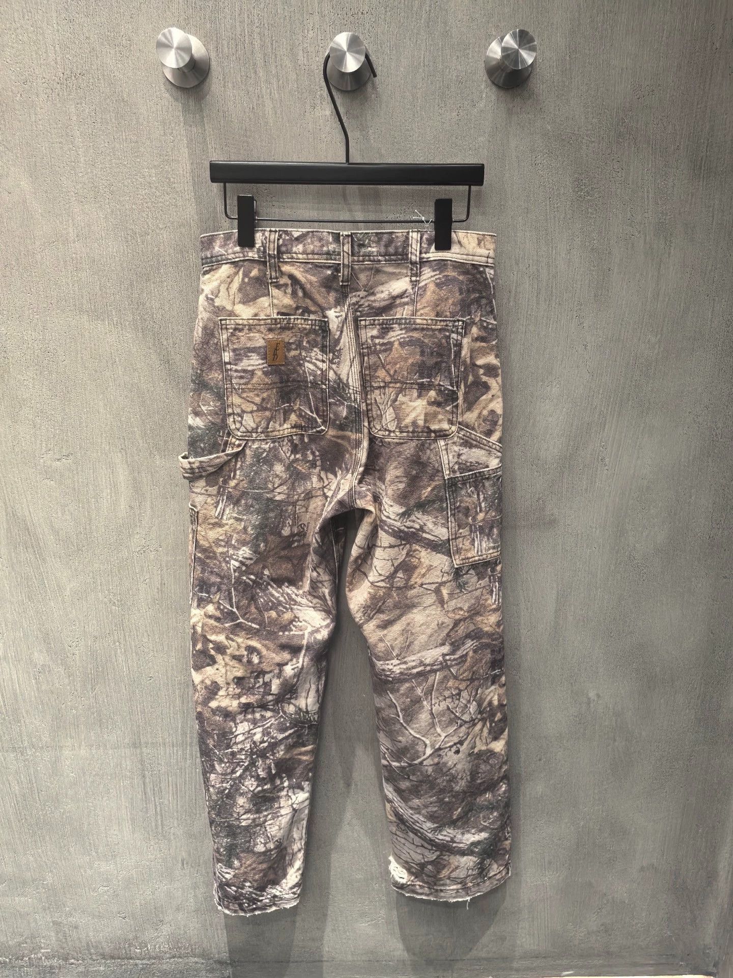 Enfants Riches Deprimes Enfants Riches Deprimes Branch camouflage overalls Size US 30 / EU 46 - 2 Thumbnail