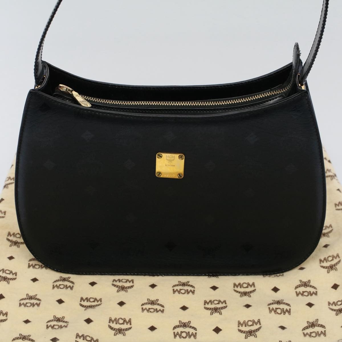 MCM Black Canvas Shoulder Bag (Pre-Owned) Size ONE SIZE - 7 Thumbnail