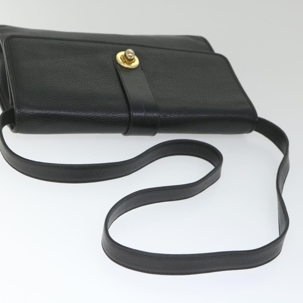 Gucci Black Leather Shoulder Bag (Pre-Owned) Size ONE SIZE - 12 Thumbnail