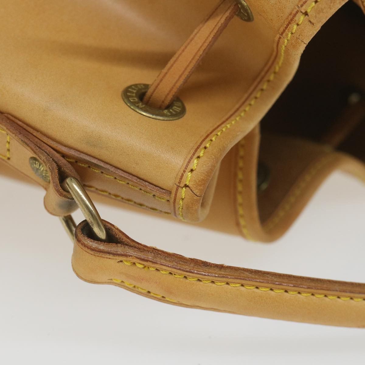 Louis Vuitton Noe Beige Leather Handbag (Pre-Owned) Size ONE SIZE - 13 Thumbnail
