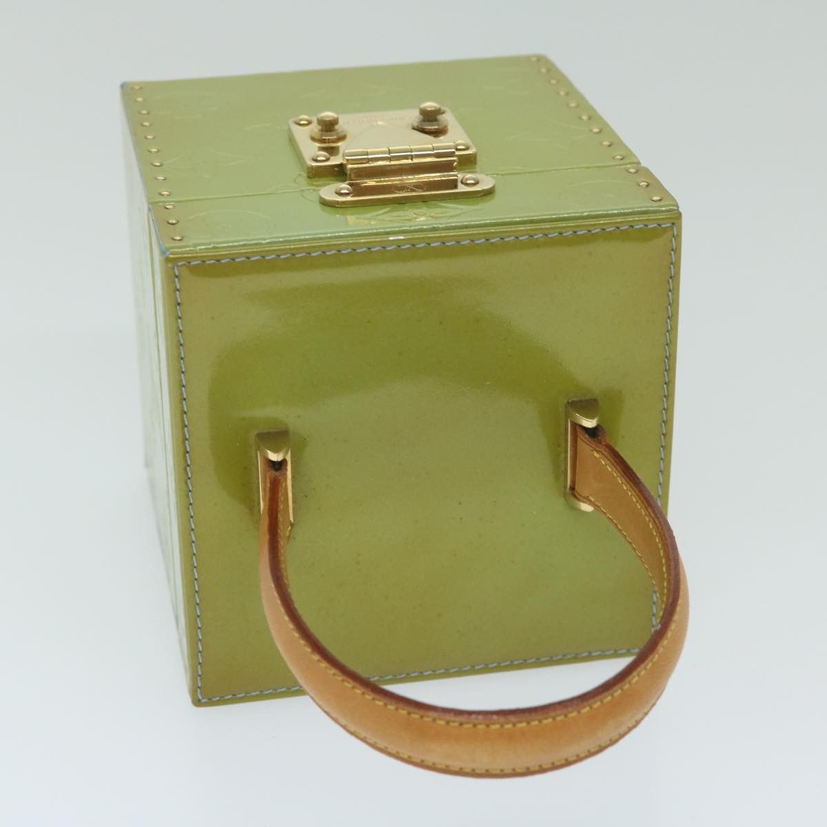 Louis Vuitton Bleecker Green Patent Leather Clutch Bag (Pre-Owned) Size ONE SIZE - 4 Thumbnail