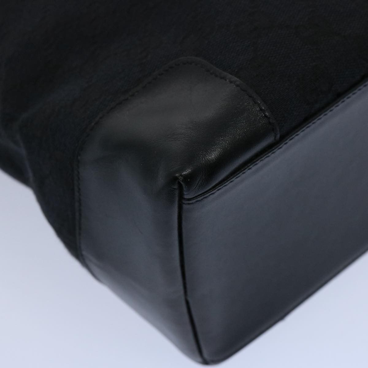 Gucci Black Canvas Handbag (Pre-Owned) Size ONE SIZE - 13 Thumbnail