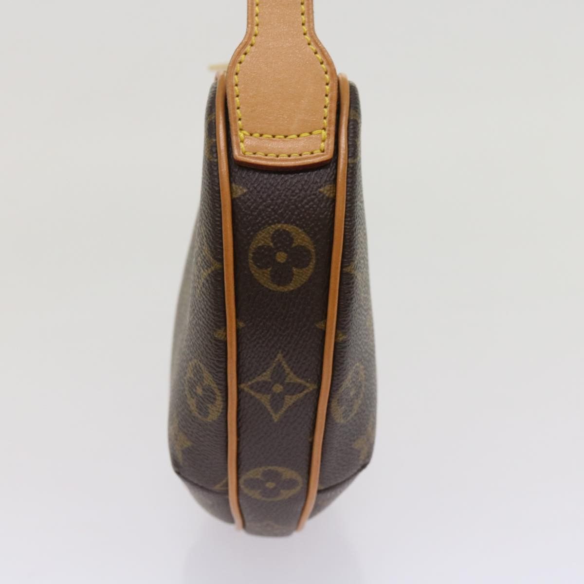 Louis Vuitton Croissant Brown Canvas Shoulder Bag (Pre-Owned) Size ONE SIZE - 11 Thumbnail