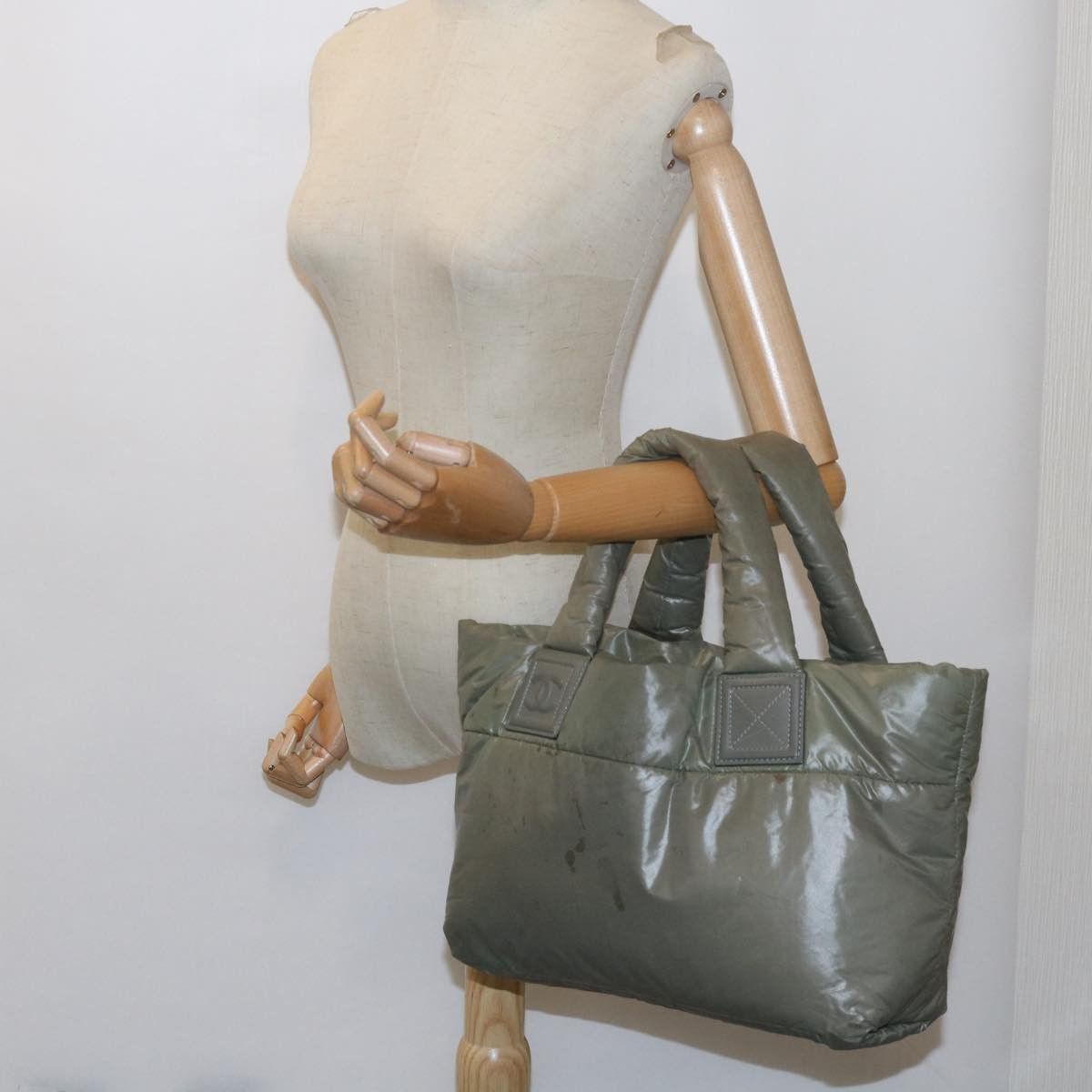 Coco Cocoon Green Synthetic Shoulder Bag (Pre-Owned)