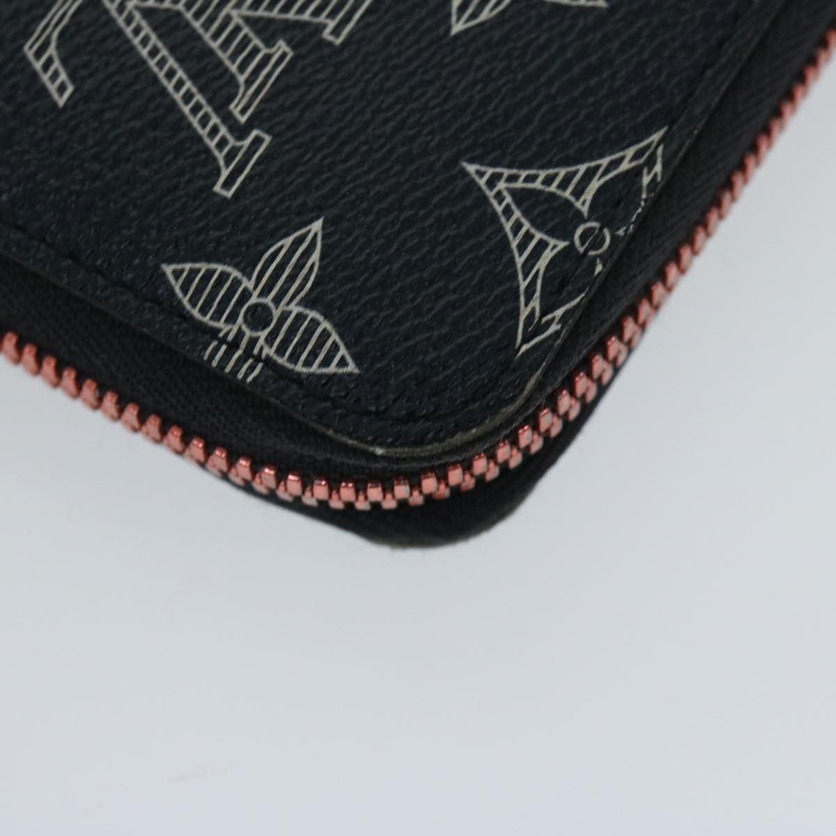 Louis Vuitton Zippy Organizer Black Canvas Wallet (Pre-Owned) Size ONE SIZE - 13 Thumbnail