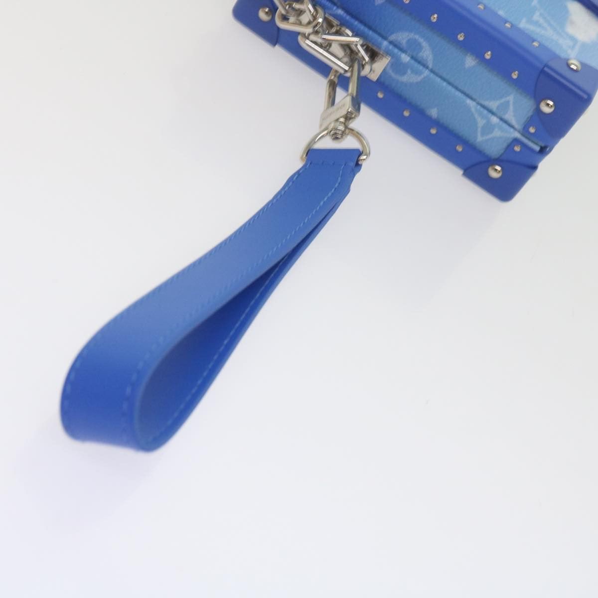 Louis Vuitton Blue Leather Clutch Bag (Pre-Owned) Size ONE SIZE - 12 Thumbnail