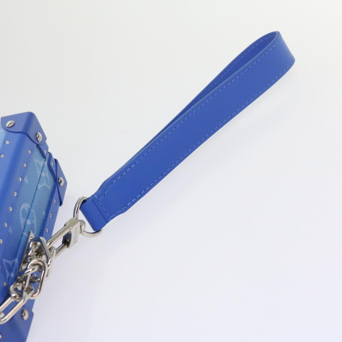Louis Vuitton Blue Leather Clutch Bag (Pre-Owned) Size ONE SIZE - 13 Thumbnail