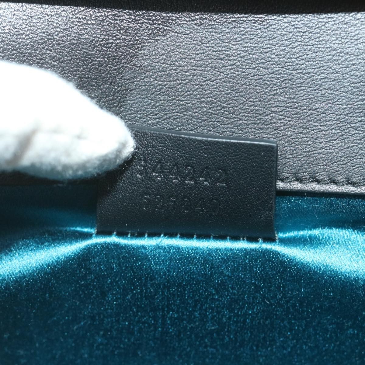 Gucci -- Black Velvet Shoulder Bag (Pre-Owned) Size ONE SIZE - 6 Thumbnail