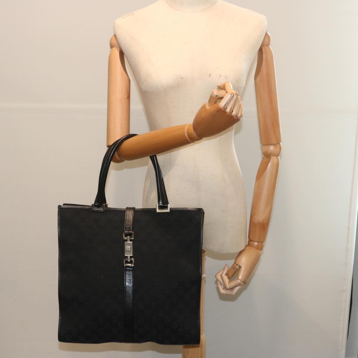 Gucci Jackie Black Canvas Handbag (Pre-Owned) Size ONE SIZE - 8 Thumbnail