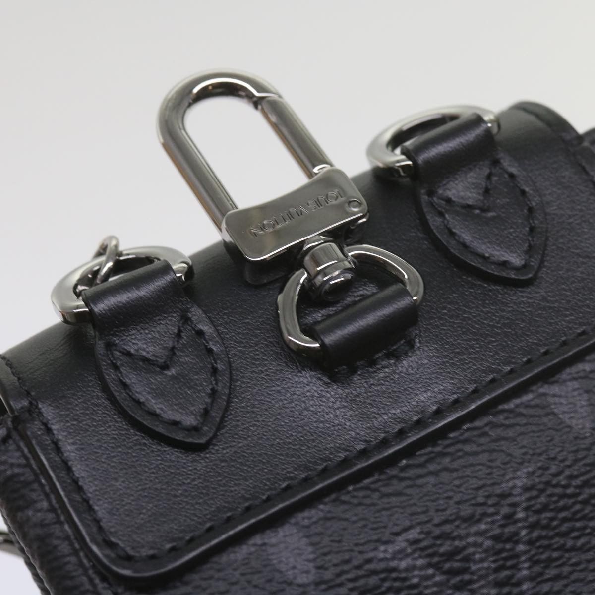 Louis Vuitton Steamer Black Canvas Clutch Bag (Pre-Owned) Size ONE SIZE - 13 Thumbnail