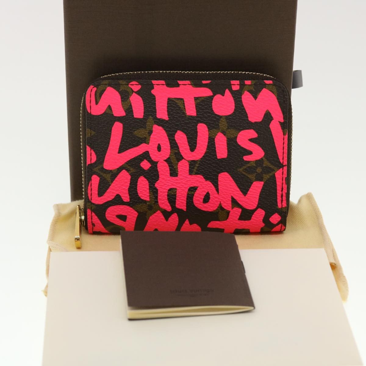 Zippy Coin Purse Brown Canvas Wallet (Pre-Owned)