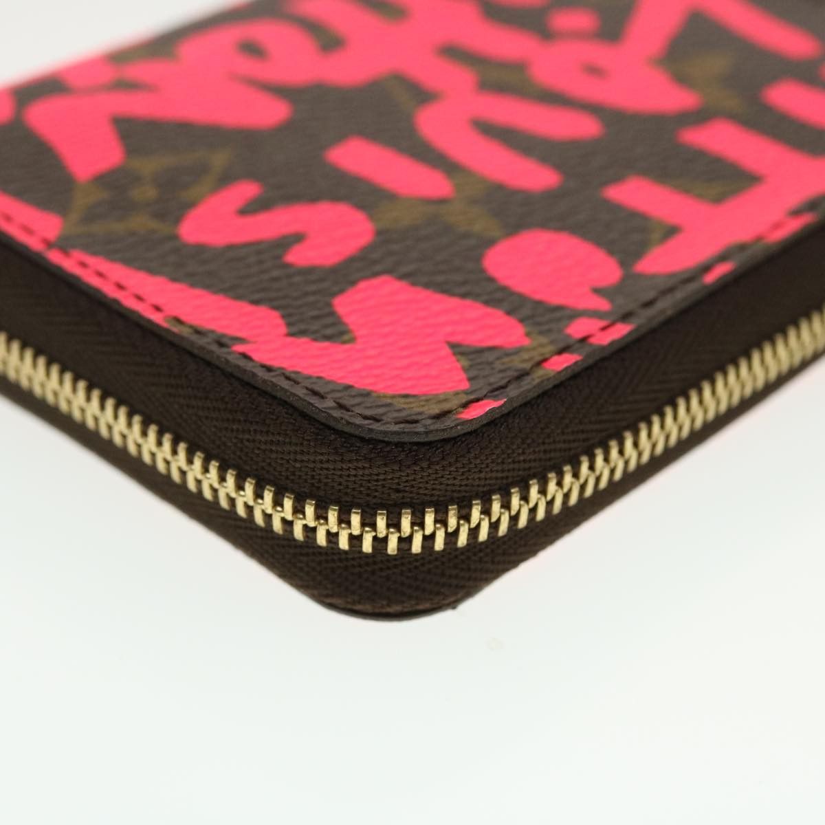 Zippy Coin Purse Brown Canvas Wallet (Pre-Owned)