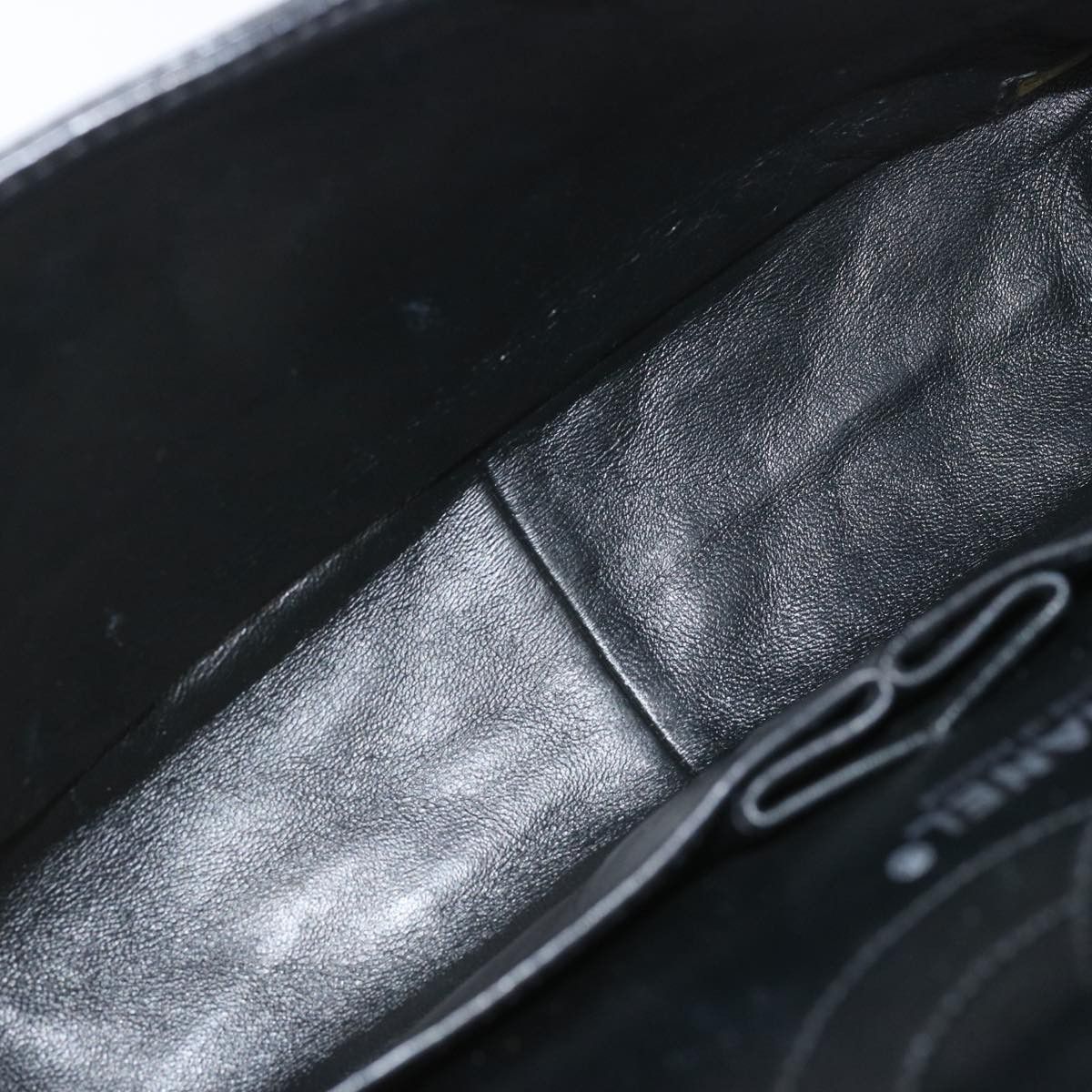 Chanel Timeless Black Leather Shoulder Bag (Pre-Owned) Size ONE SIZE - 5 Thumbnail