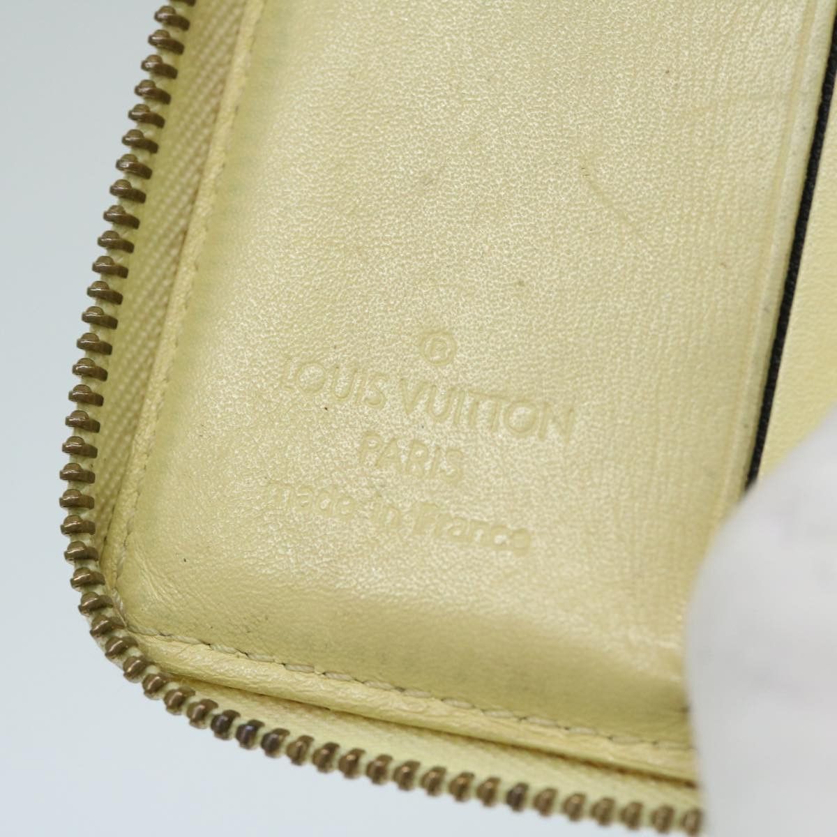 Louis Vuitton Vénus Beige Patent Leather Wallet (Pre-Owned) Size ONE SIZE - 7 Thumbnail
