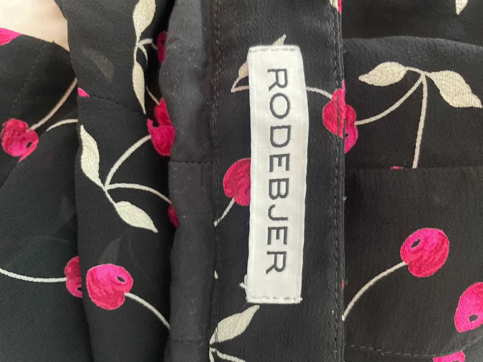 Rodebjer Rodebjer Kina Cherry Pants Size 27" / US 4 / IT 40 - 2 Thumbnail