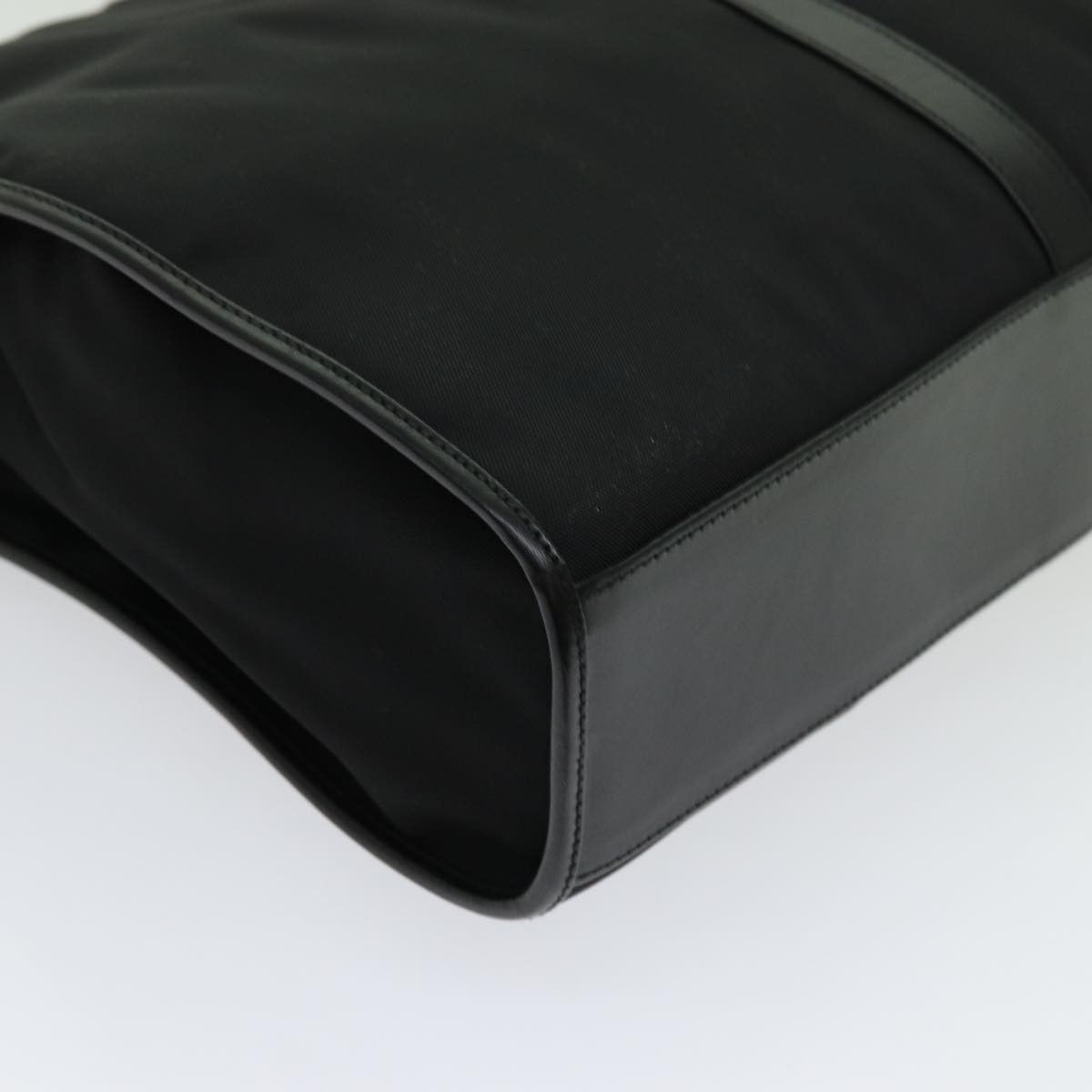 Jackie Black Synthetic Tote Bag (Pre-Owned)