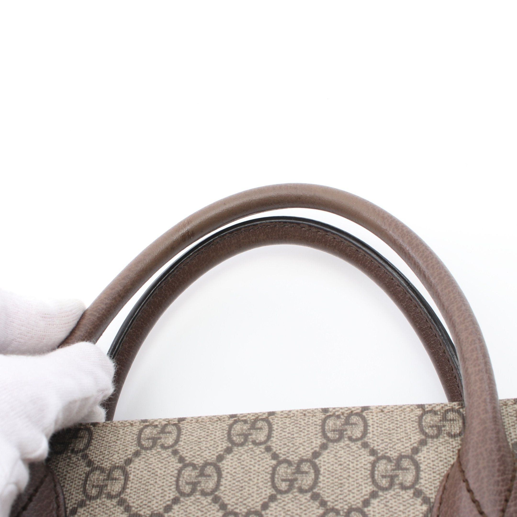 Gucci Gucci Gucci * Disney Donald Duck Gg Supreme Shoulder Bag Tote Leather Beige Multicolor Size ONE SIZE - 9 Thumbnail