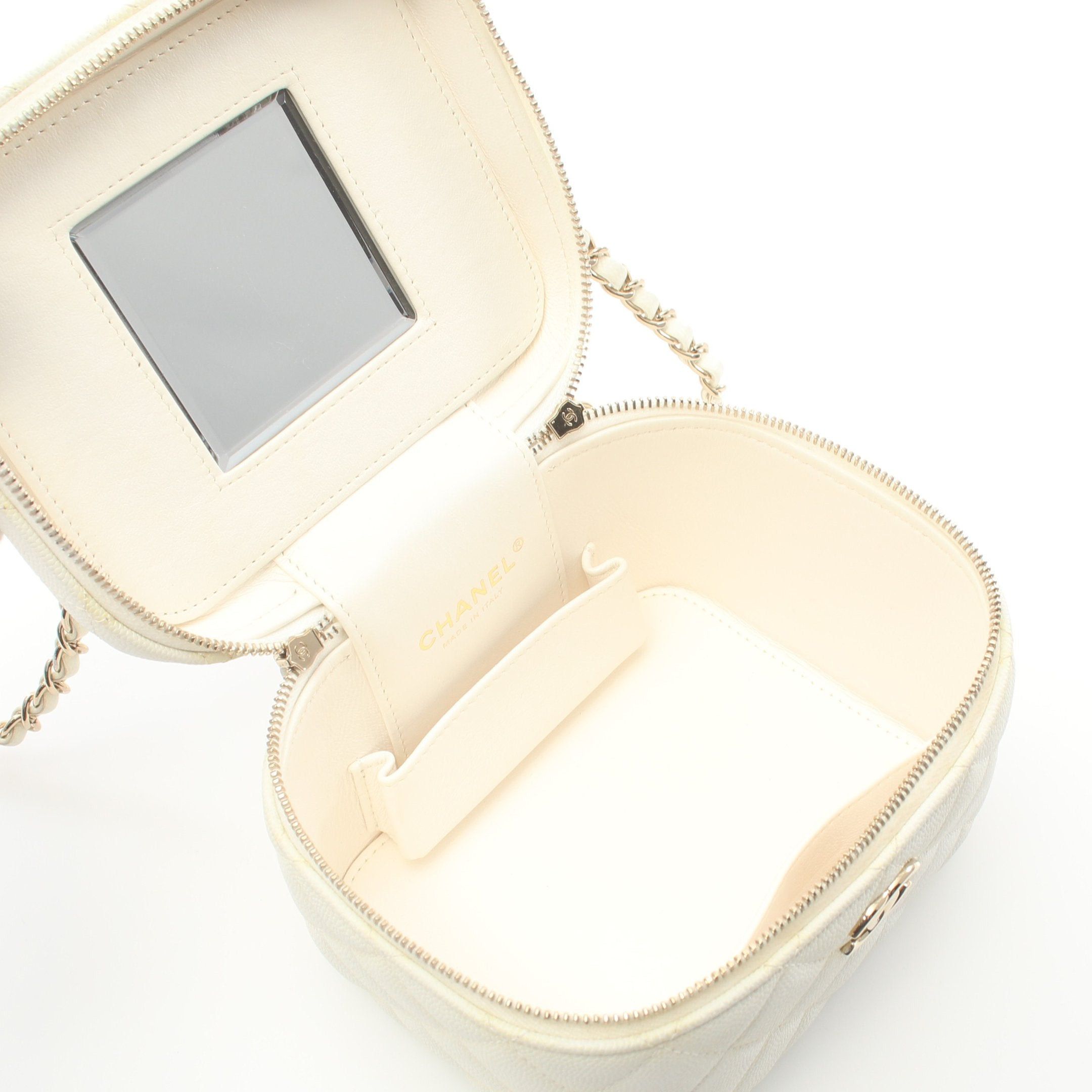 Chanel Chanel Matelasse Handbag Vanity Bag Caviar Skin White Gold Hardware Size ONE SIZE - 3 Thumbnail