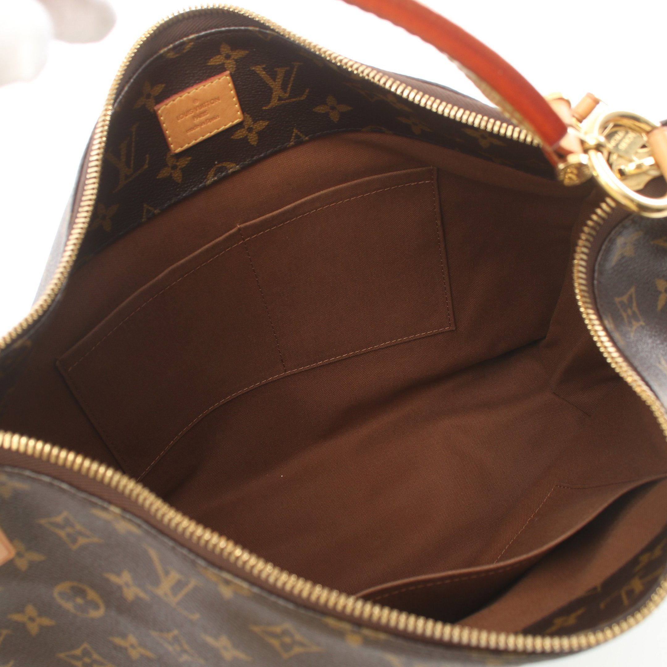 Louis Vuitton Louis Vuitton Shuri Mm Monogram One Shoulder Bag Leather Brown Size ONE SIZE - 3 Thumbnail