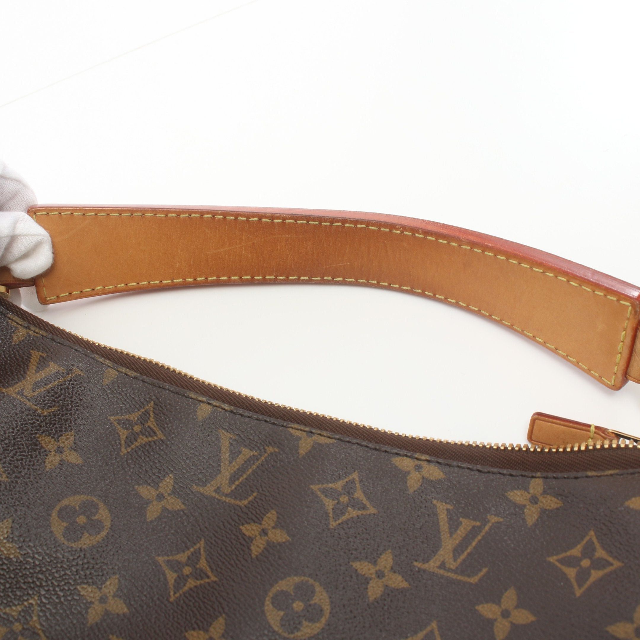 Louis Vuitton Louis Vuitton Shuri Mm Monogram One Shoulder Bag Leather Brown Size ONE SIZE - 5 Thumbnail