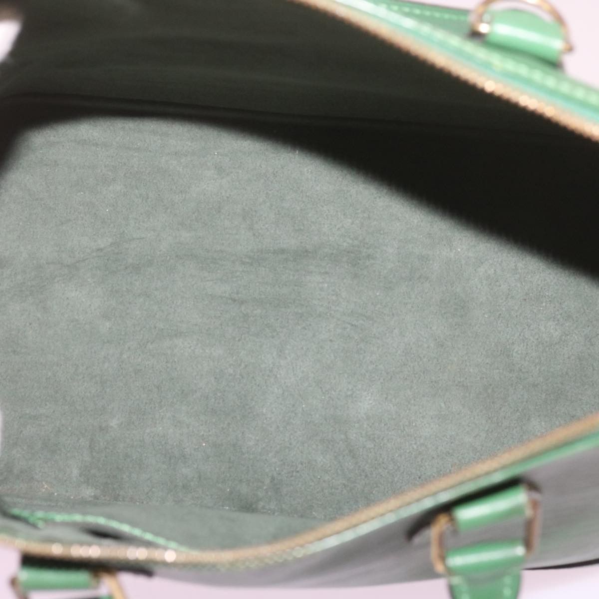 Louis Vuitton Alma Green Leather Handbag (Pre-Owned) Size ONE SIZE - 5 Thumbnail
