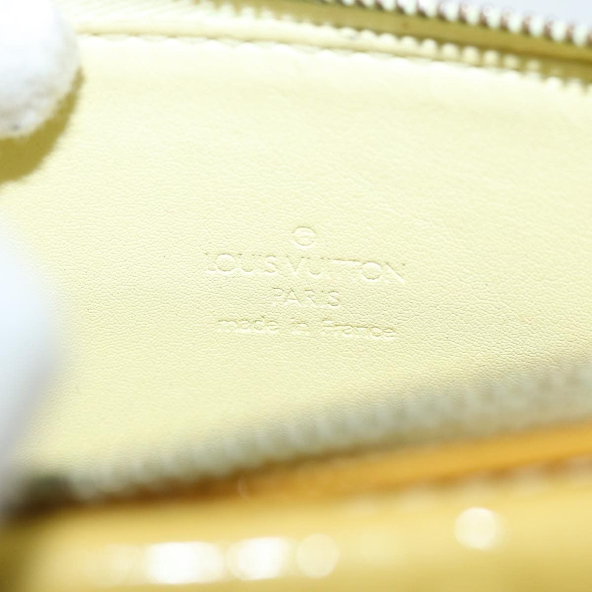 Louis Vuitton Mott Yellow Patent Leather Clutch Bag (Pre-Owned) Size ONE SIZE - 8 Thumbnail