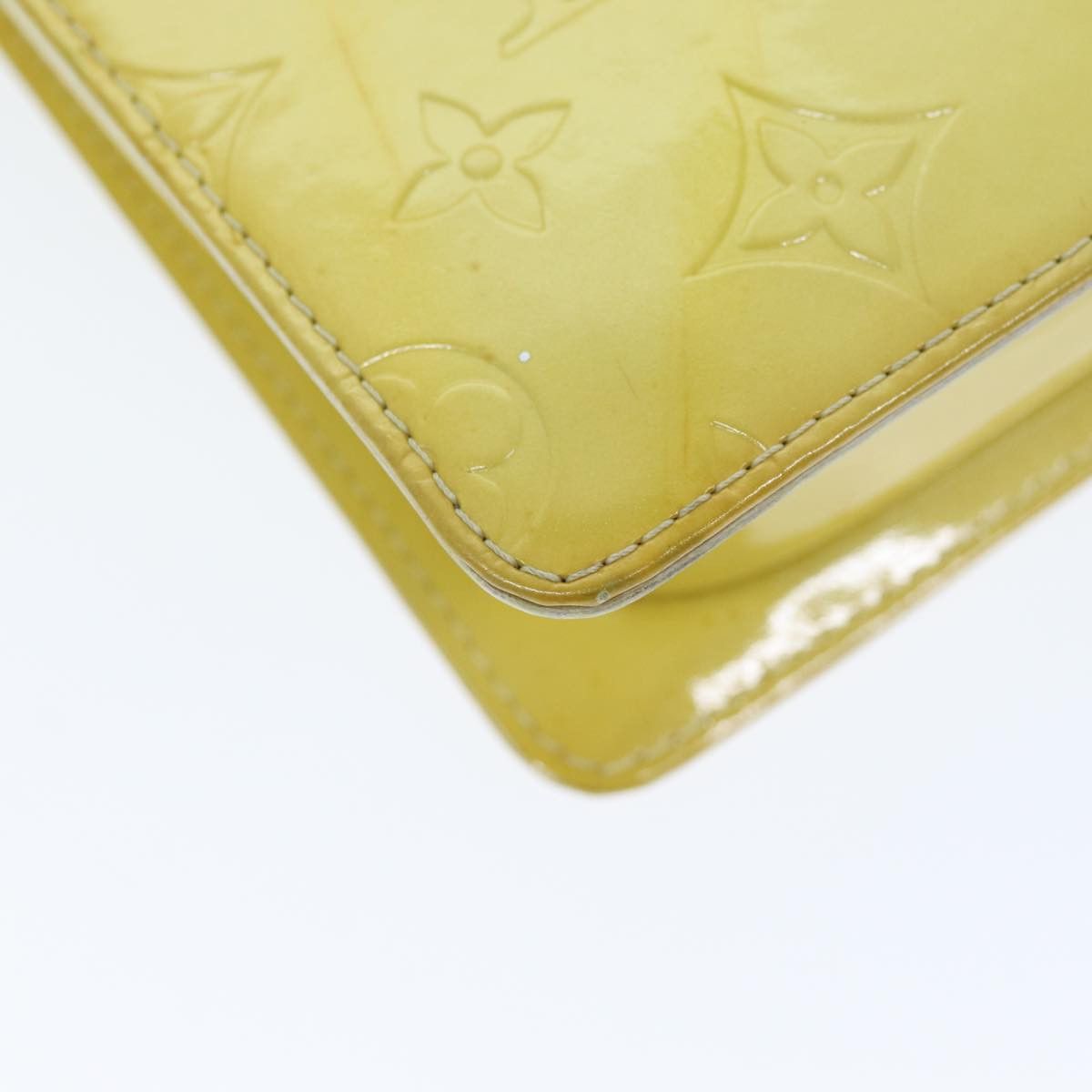 Louis Vuitton Mott Yellow Patent Leather Clutch Bag (Pre-Owned) Size ONE SIZE - 9 Thumbnail