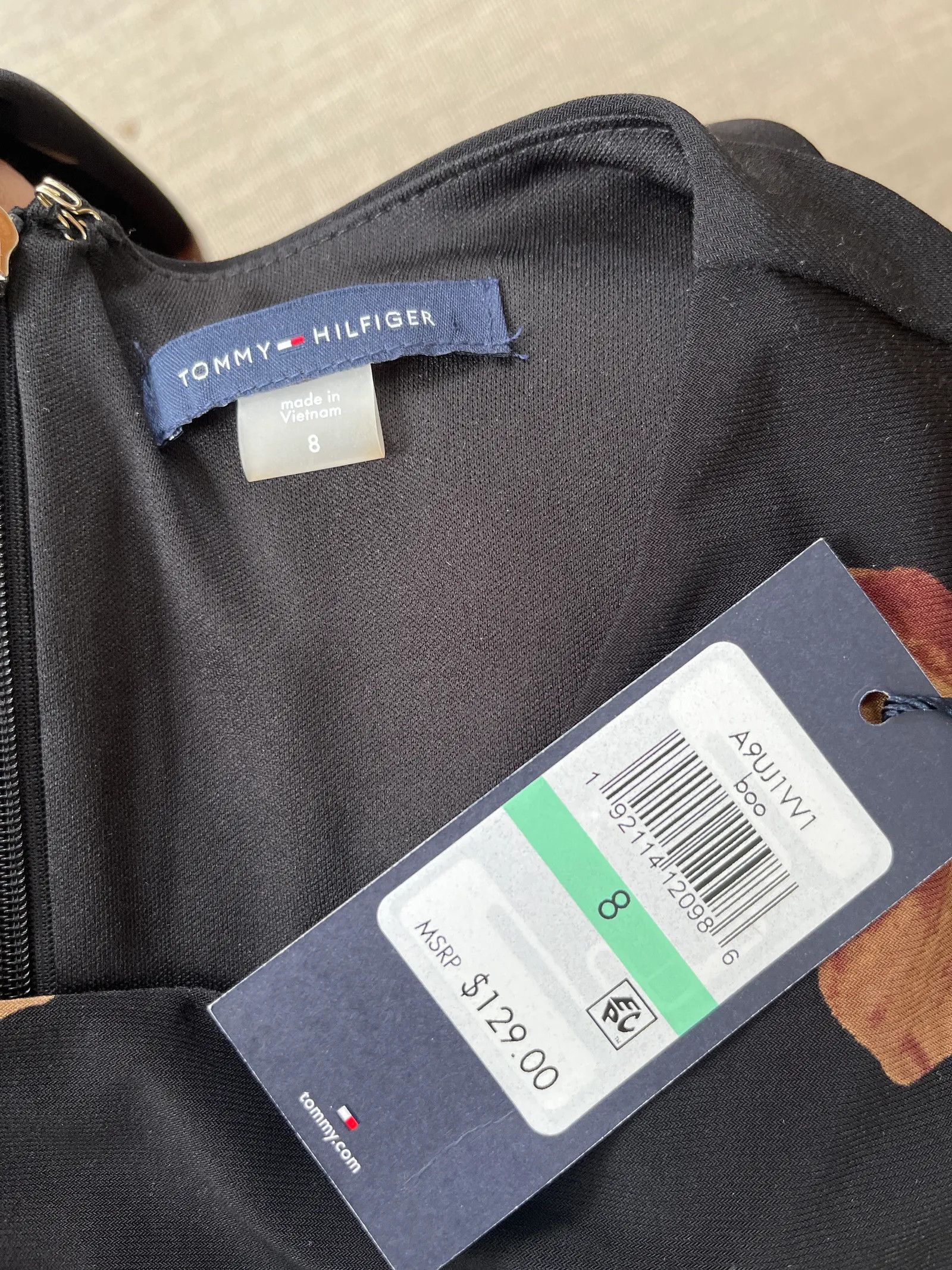 Tommy Hilfiger Tommy Hilfiger Jumpsuit Size 27" / US 4 / IT 40 - 2 Thumbnail