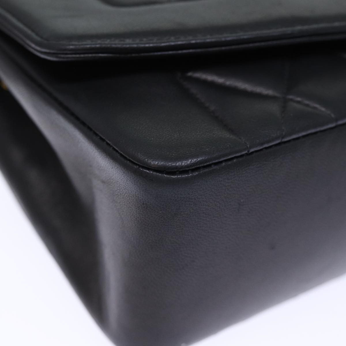 Diana Black Leather Shoulder Bag (Pre-Owned)