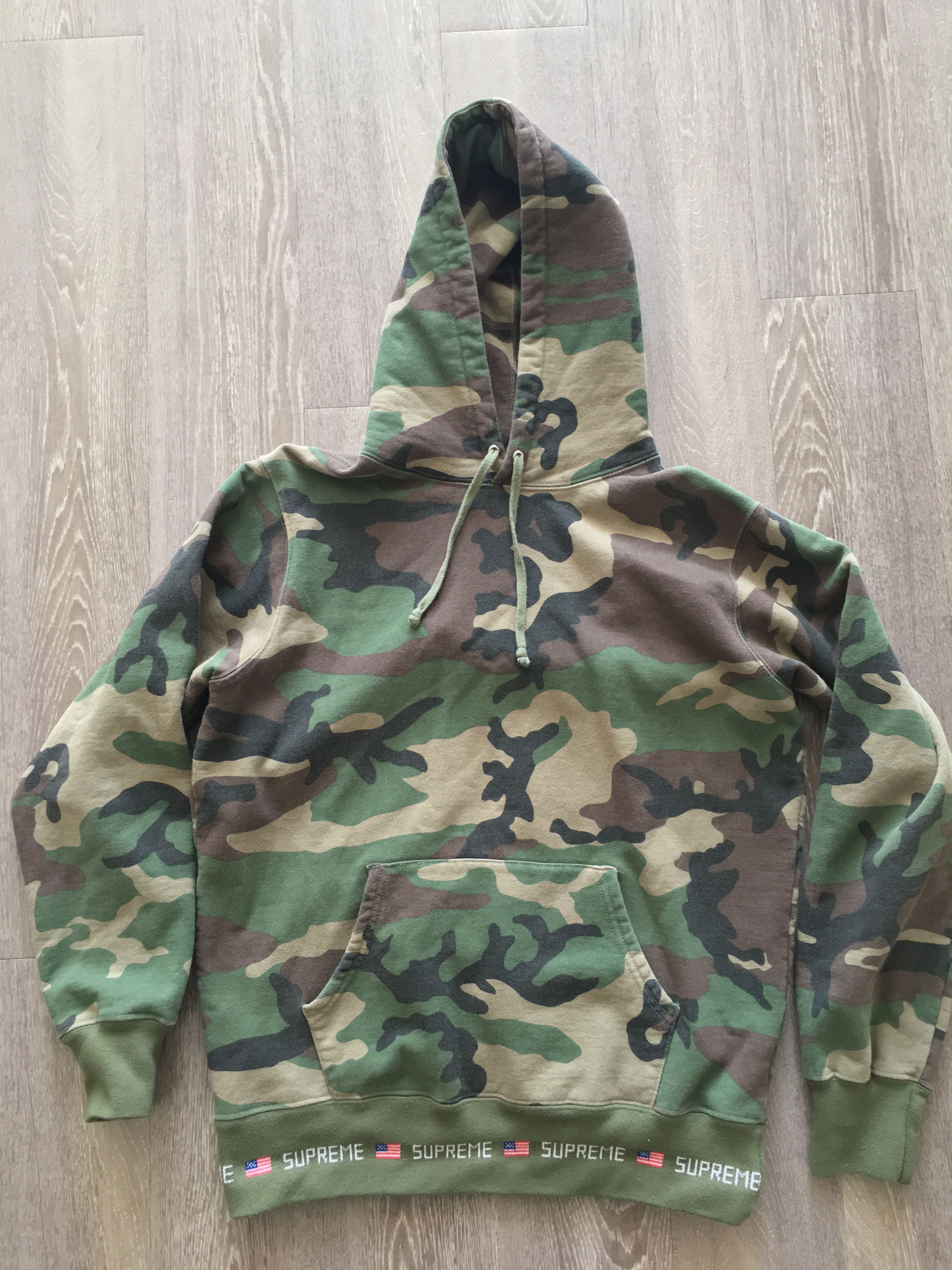 Supreme Supreme Camo Logo Ribbed Hoodie | Grailed 
