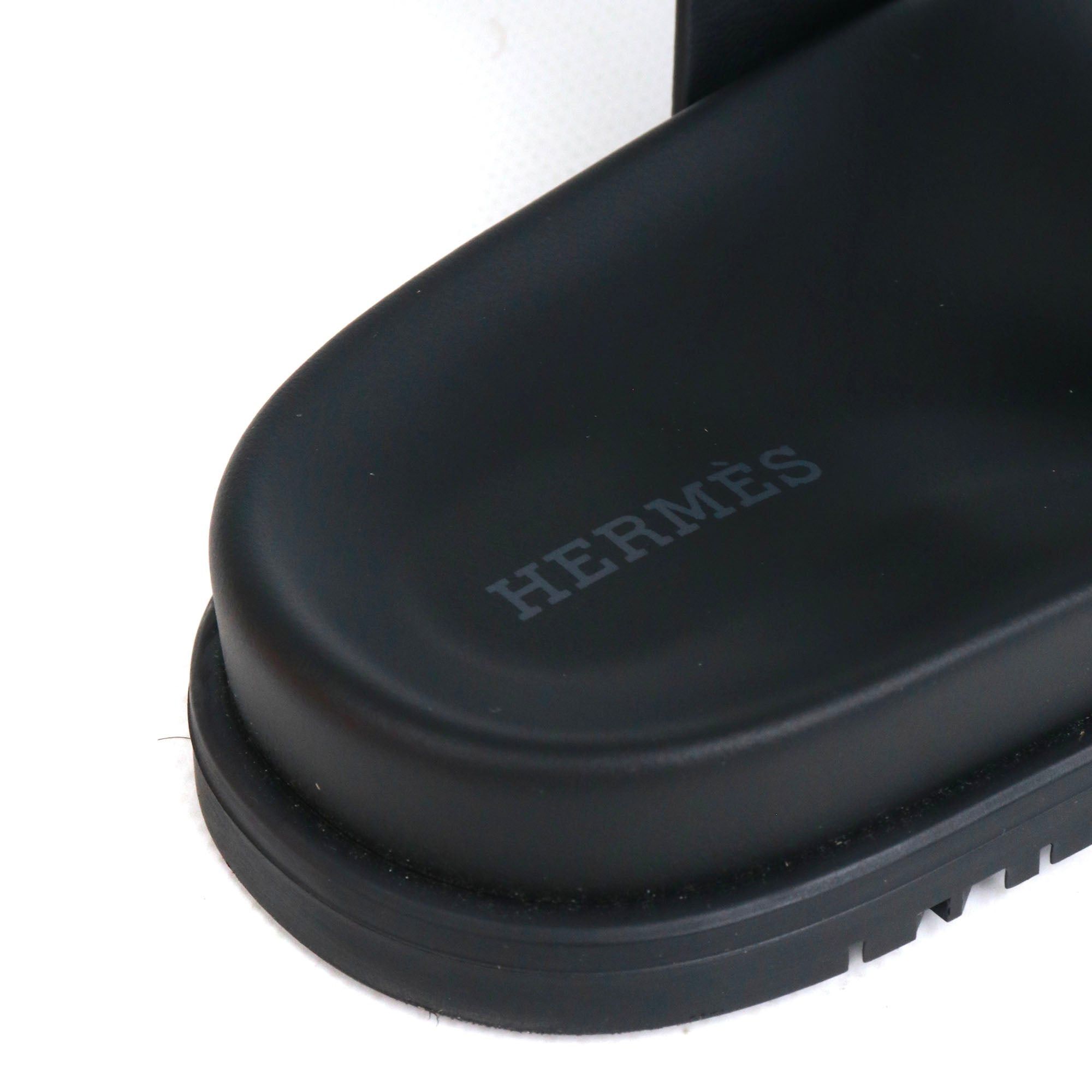 Hermes HERMÈS - Chypre Hermès sandals in black smooth leather (T36) Size US 5 / IT 35 - 3 Thumbnail