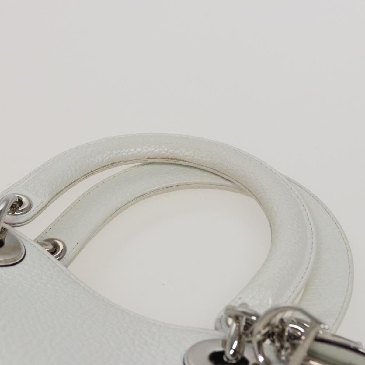 Dior issimo White Leather Handbag (Pre-Owned) Size ONE SIZE - 10 Thumbnail