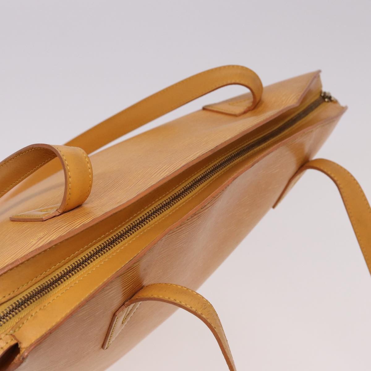 Louis Vuitton Saint Jacques Yellow Leather Shoulder Bag (Pre-Owned) Size ONE SIZE - 4 Thumbnail