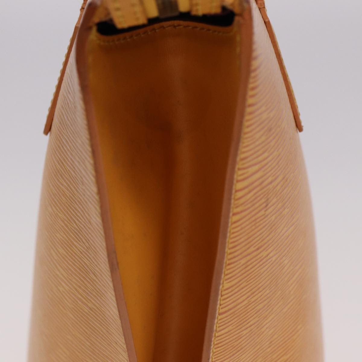 Louis Vuitton Saint Jacques Yellow Leather Shoulder Bag (Pre-Owned) Size ONE SIZE - 12 Thumbnail