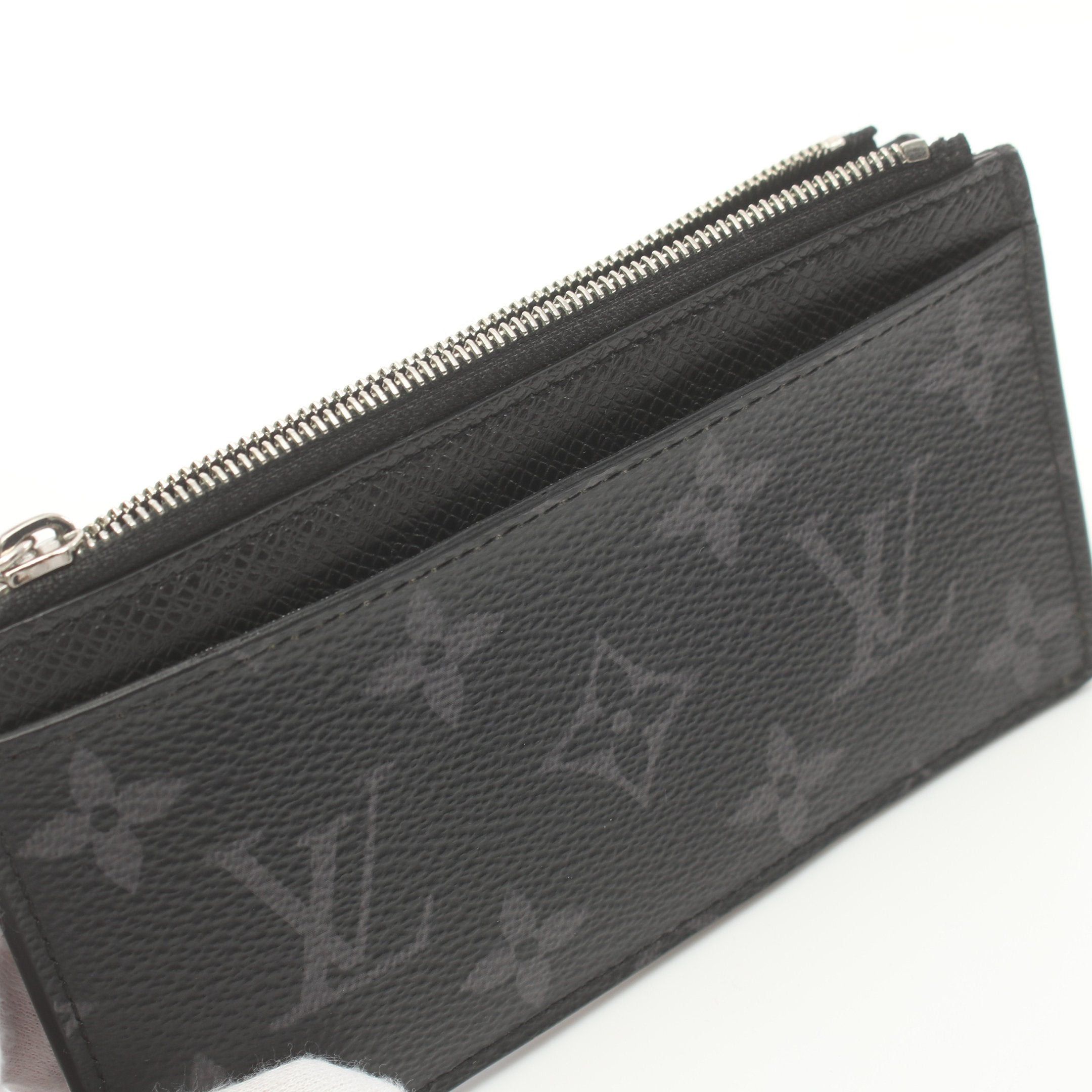 Louis Vuitton Louis Vuitton Coin Card Holder Taigarama Noir Purse Leather Black Size ONE SIZE - 5 Thumbnail