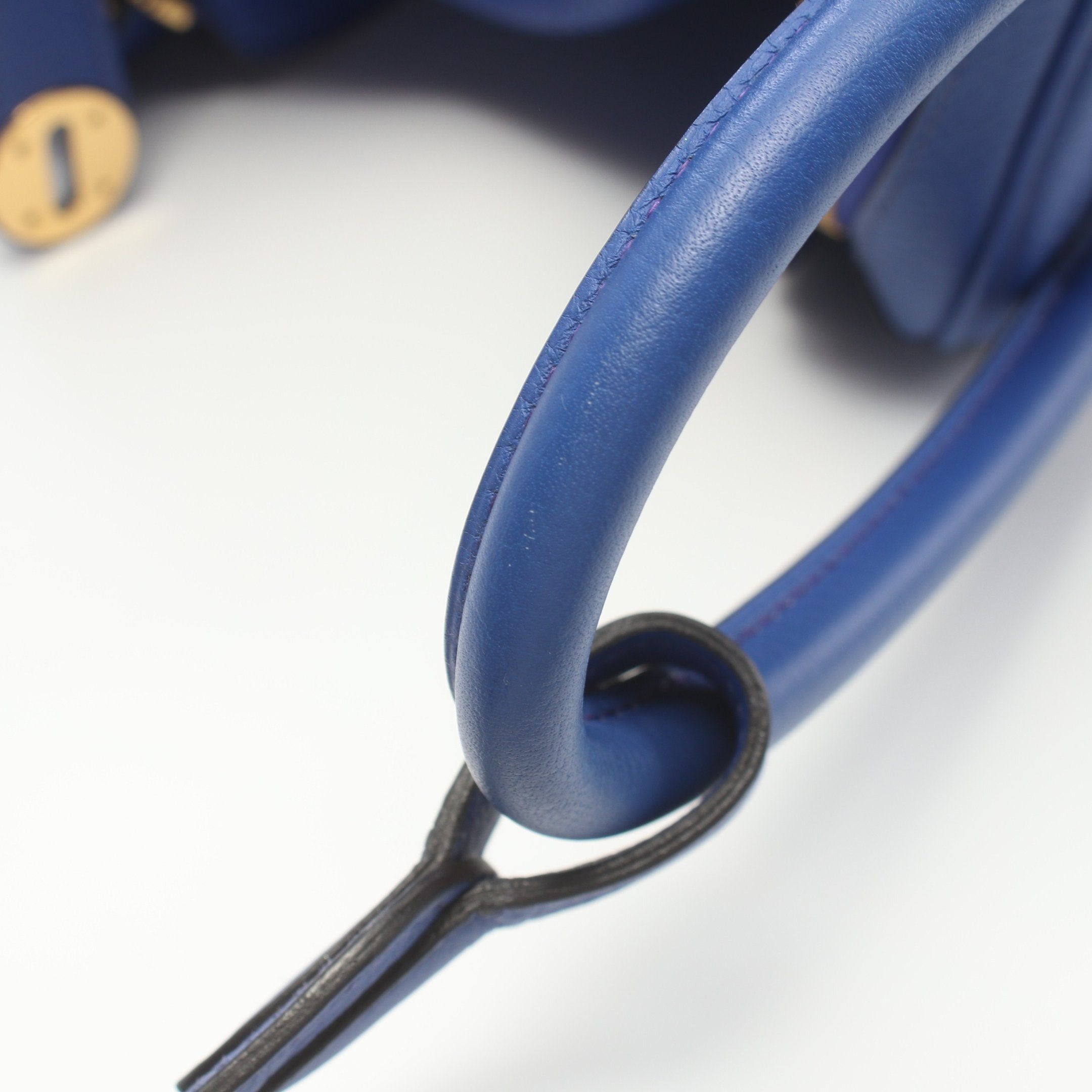 Hermes Hermes Lindy 30 Blue Electric Shoulder Bag Clemence Leather Gold Hardware □O Stamp Size ONE SIZE - 7 Thumbnail