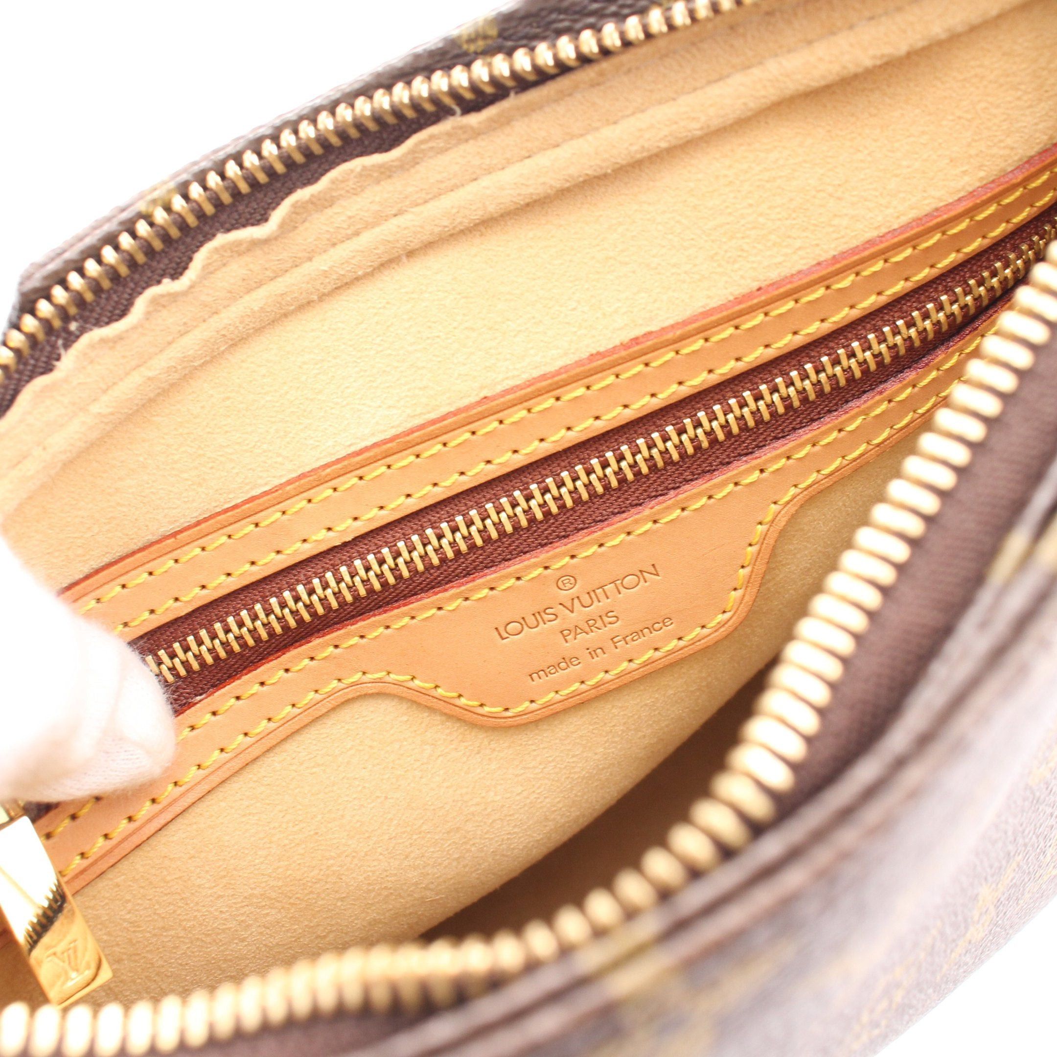 Louis Vuitton Louis Vuitton Looping Mm Monogram Shoulder Bag Leather Brown Size ONE SIZE - 4 Thumbnail