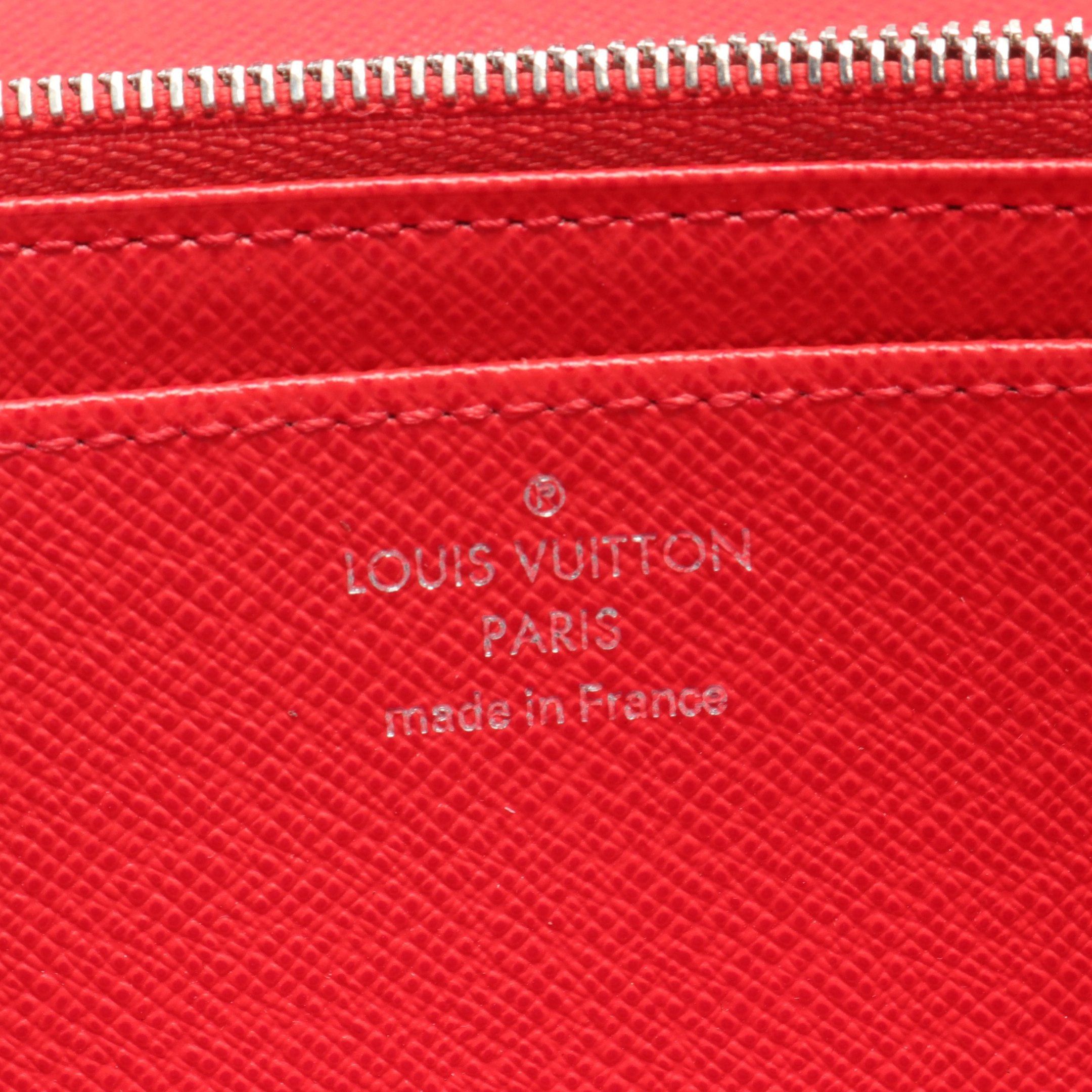 Louis Vuitton Louis Vuitton Portefeuil Twist Epi Coquelicot Bi-Fold Long Wallet Leather Red Size ONE SIZE - 4 Thumbnail