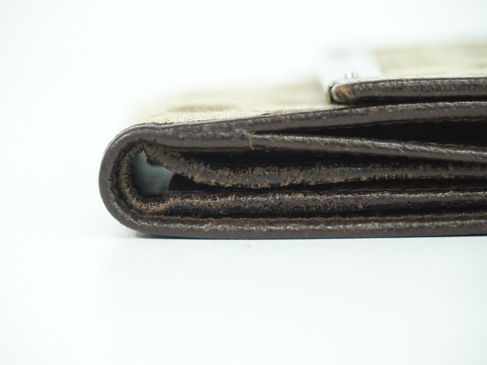 Gucci Metal Bar Beige Canvas Wallet (Pre-Owned) Size ONE SIZE - 9 Thumbnail