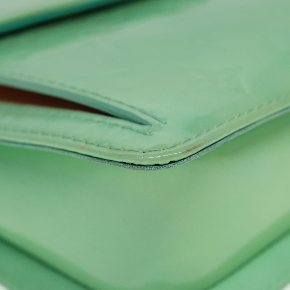 Louis Vuitton Mott Blue Patent Leather Clutch Bag (Pre-Owned) Size ONE SIZE - 13 Thumbnail