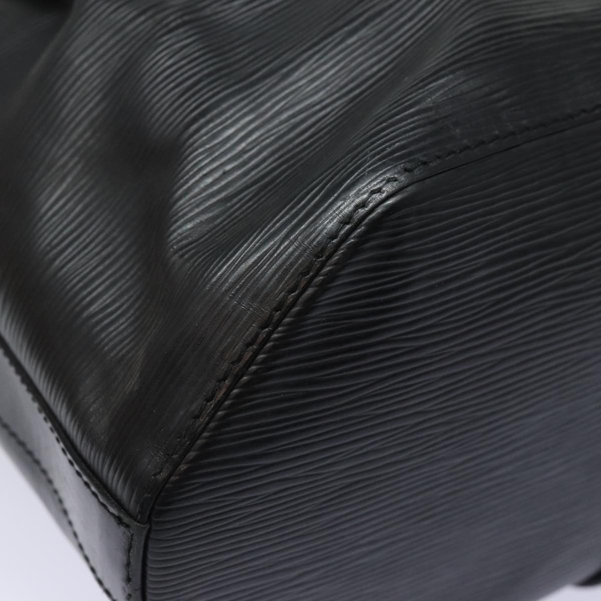 Louis Vuitton Mabillon Black Leather Shoulder Bag (Pre-Owned) Size ONE SIZE - 12 Thumbnail