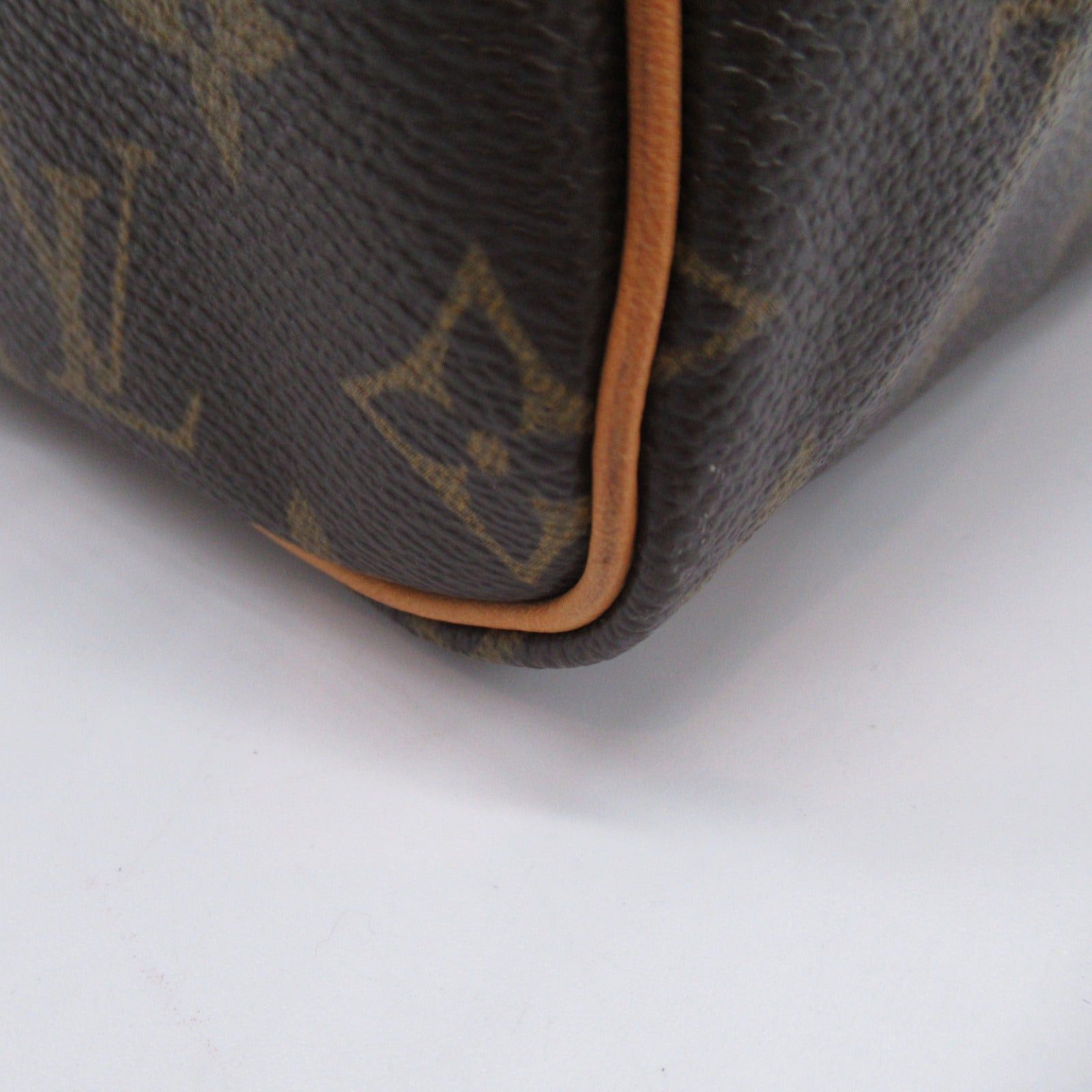 Louis Vuitton Louis Vuitton Speedy 30 Handbag Coated Canvas Monogram Brown Size ONE SIZE - 14 Thumbnail