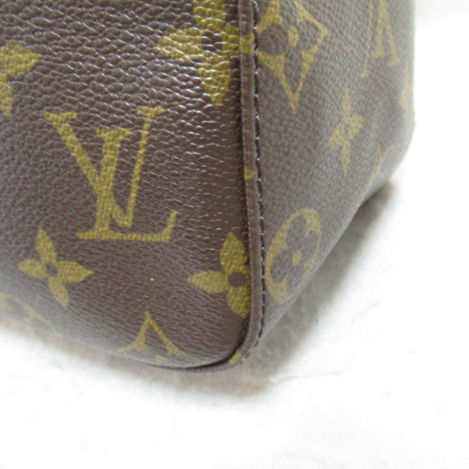 Louis Vuitton Louis Vuitton Looping Shoulder Bag Coated Canvas Monogram Brown Size ONE SIZE - 10 Thumbnail