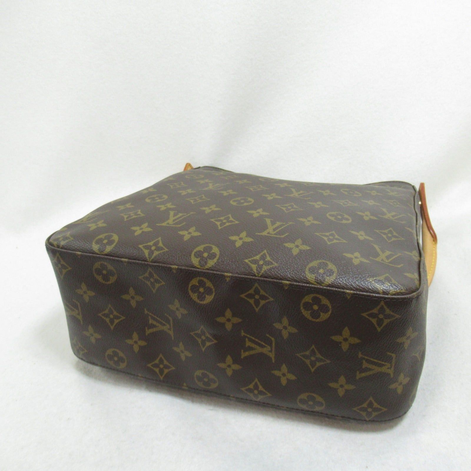Louis Vuitton Louis Vuitton Looping Shoulder Bag Coated Canvas Monogram Brown Size ONE SIZE - 4 Thumbnail
