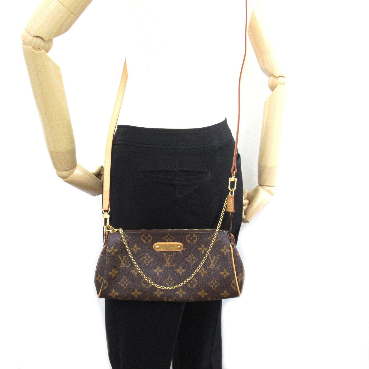Louis Vuitton Louis Vuitton Eva Shoulder Bag Coated Canvas Monogram Brown Size ONE SIZE - 5 Thumbnail