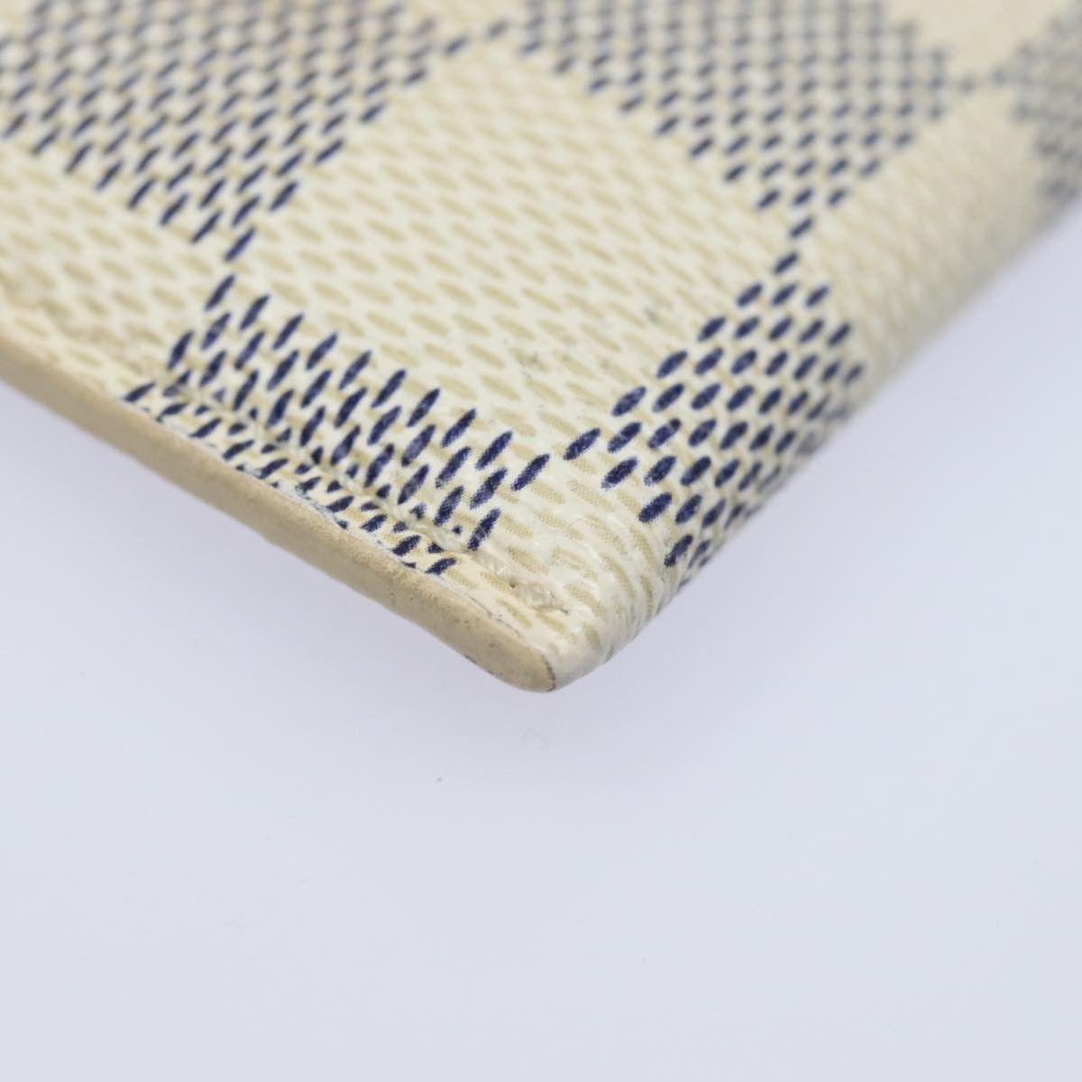 Louis Vuitton Etui À Lunettes White Canvas Wallet (Pre-Owned) Size ONE SIZE - 7 Thumbnail