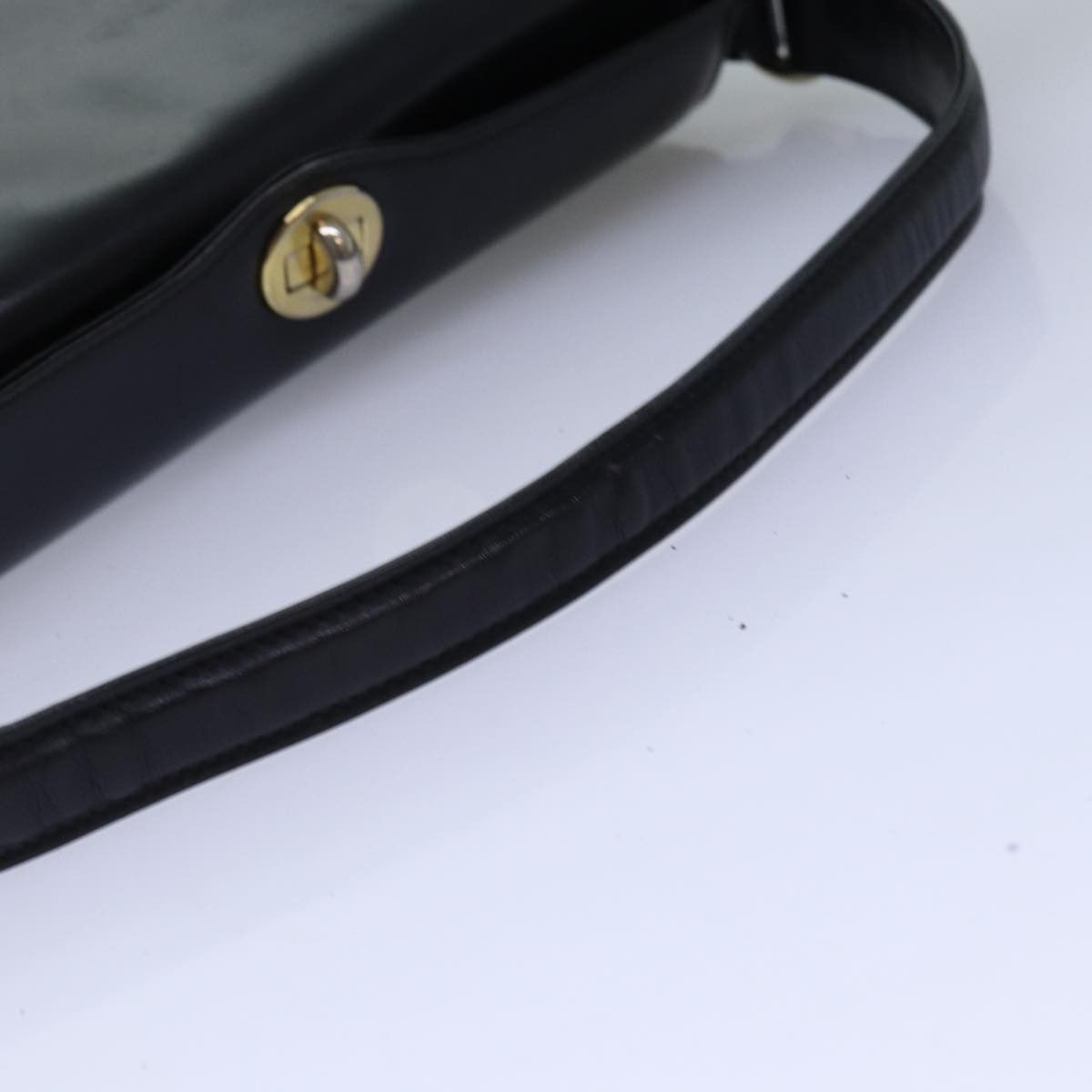 Gucci Black Leather Shoulder Bag (Pre-Owned) Size ONE SIZE - 11 Thumbnail