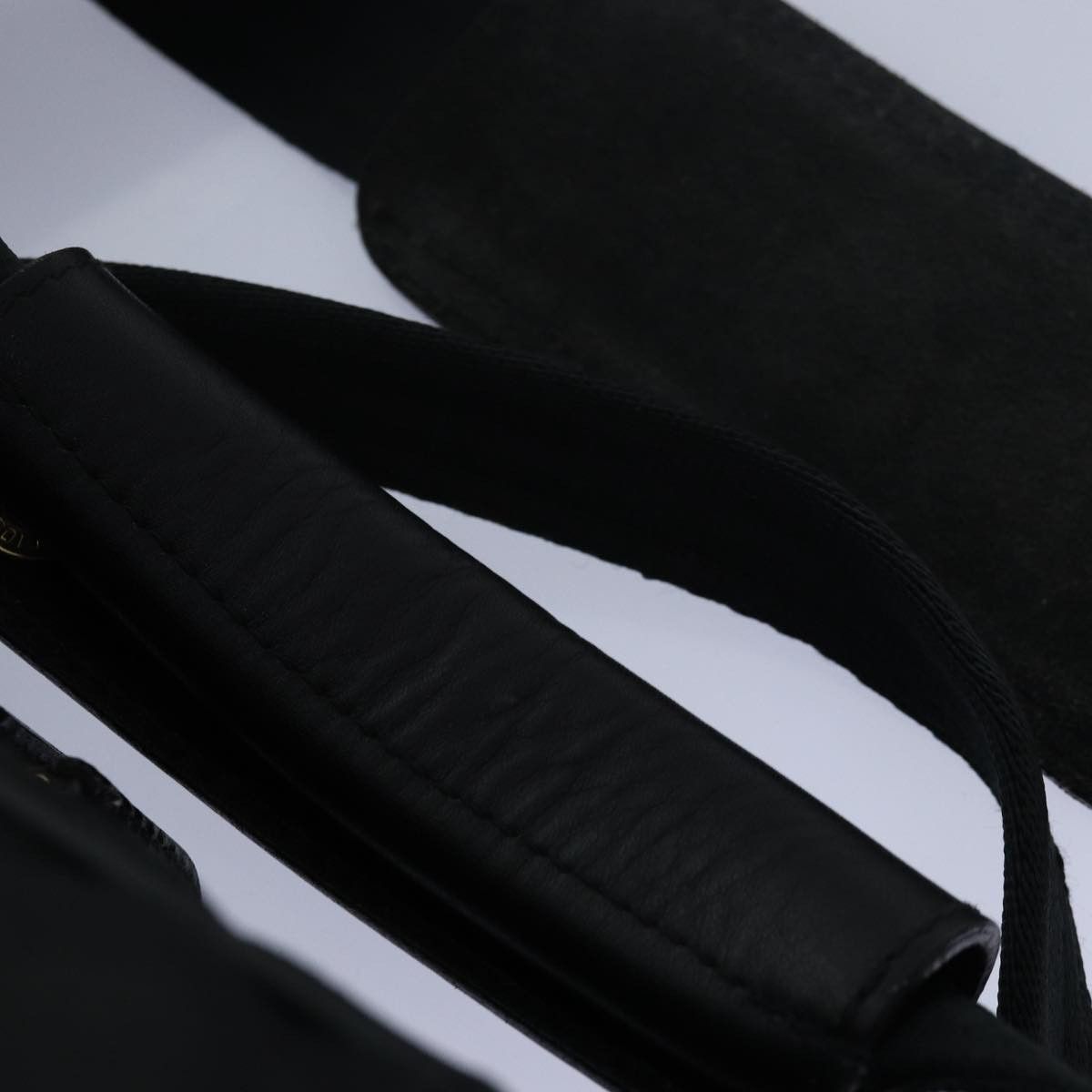 Gucci Gg Canvas Black Canvas Travel Bag (Pre-Owned) Size ONE SIZE - 11 Thumbnail