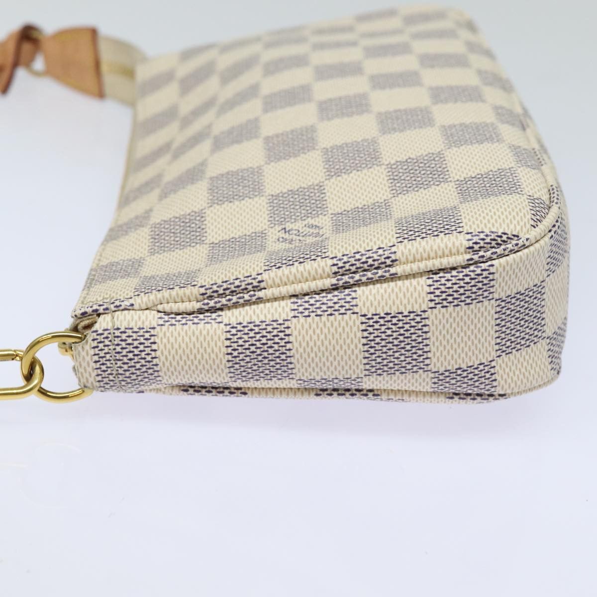 Louis Vuitton Pochette Accessoires White Canvas Clutch Bag (Pre-Owned) Size ONE SIZE - 12 Thumbnail