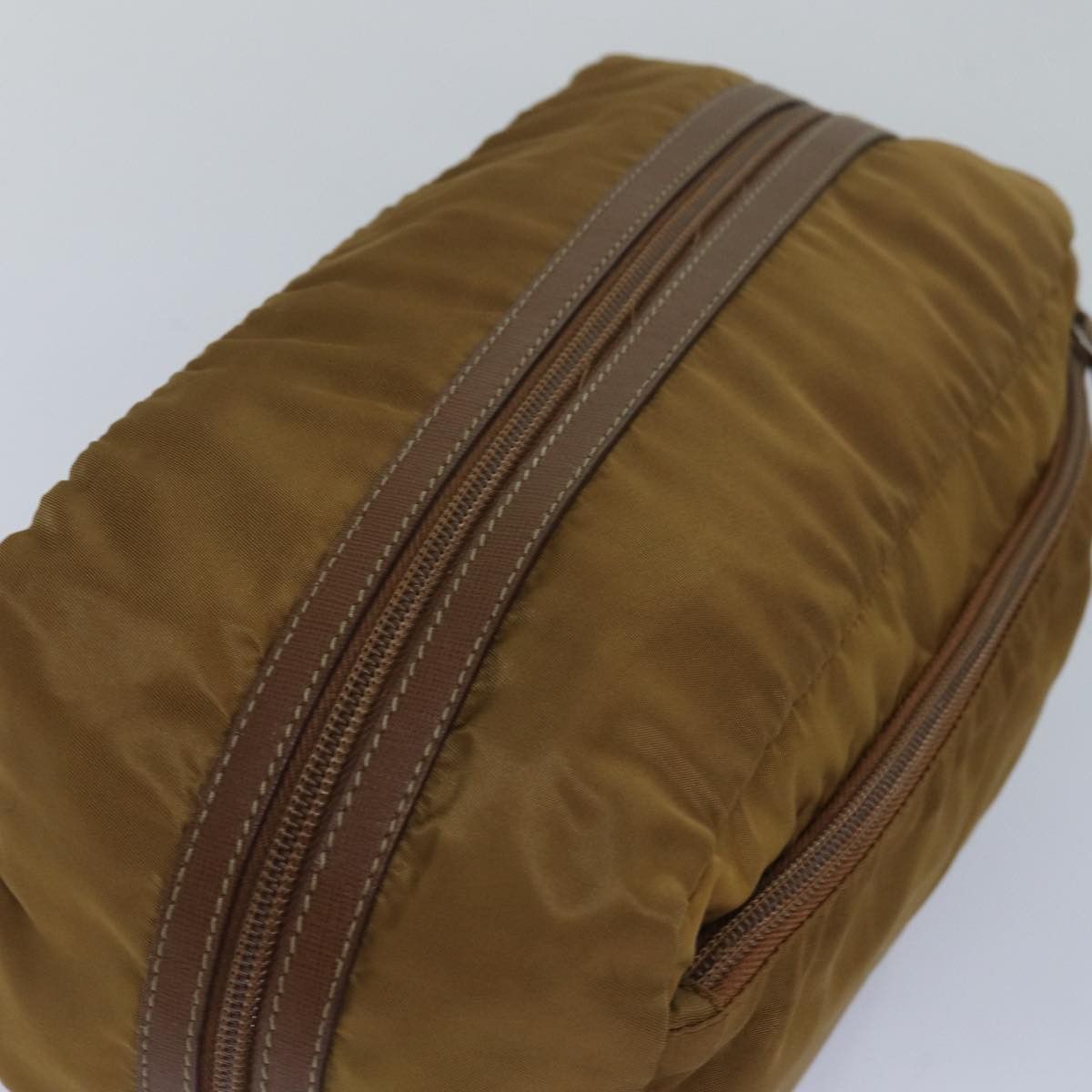 Prada Beige Synthetic Clutch Bag (Pre-Owned) Size ONE SIZE - 4 Thumbnail